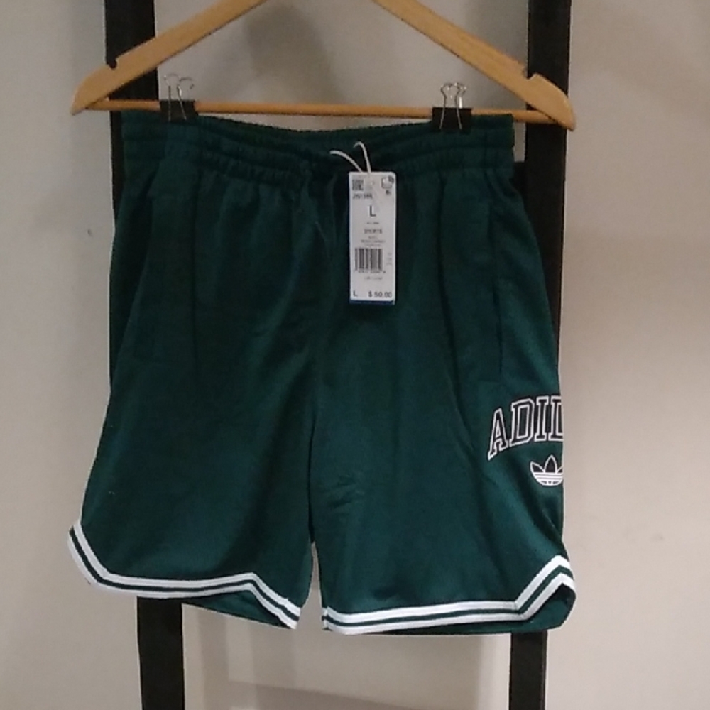 Boys Adidas Originals Basketball Shorts NWT